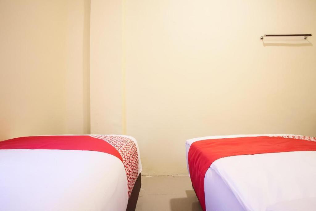 Oyo 2361 Hotel Winston Glugur المظهر الخارجي الصورة