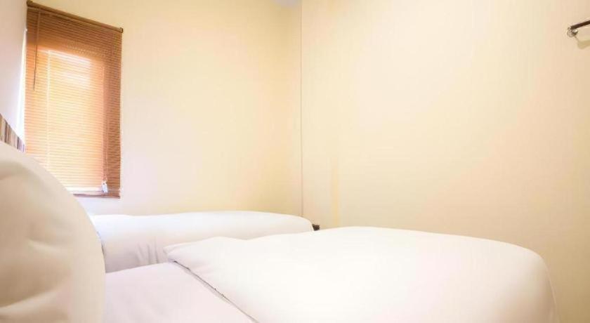 Oyo 2361 Hotel Winston Glugur المظهر الخارجي الصورة