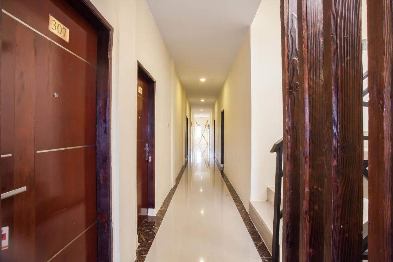 Oyo 2361 Hotel Winston Glugur المظهر الخارجي الصورة