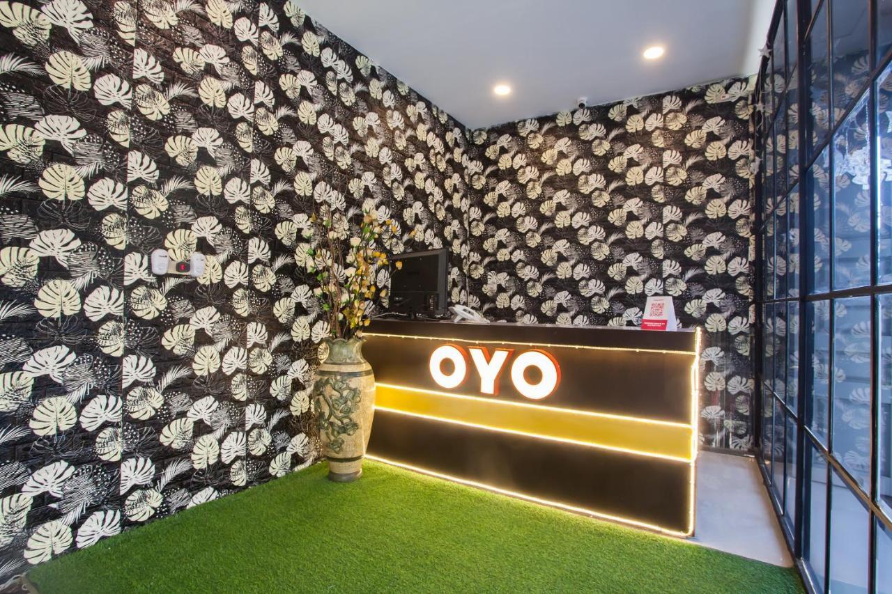 Oyo 2361 Hotel Winston Glugur المظهر الخارجي الصورة