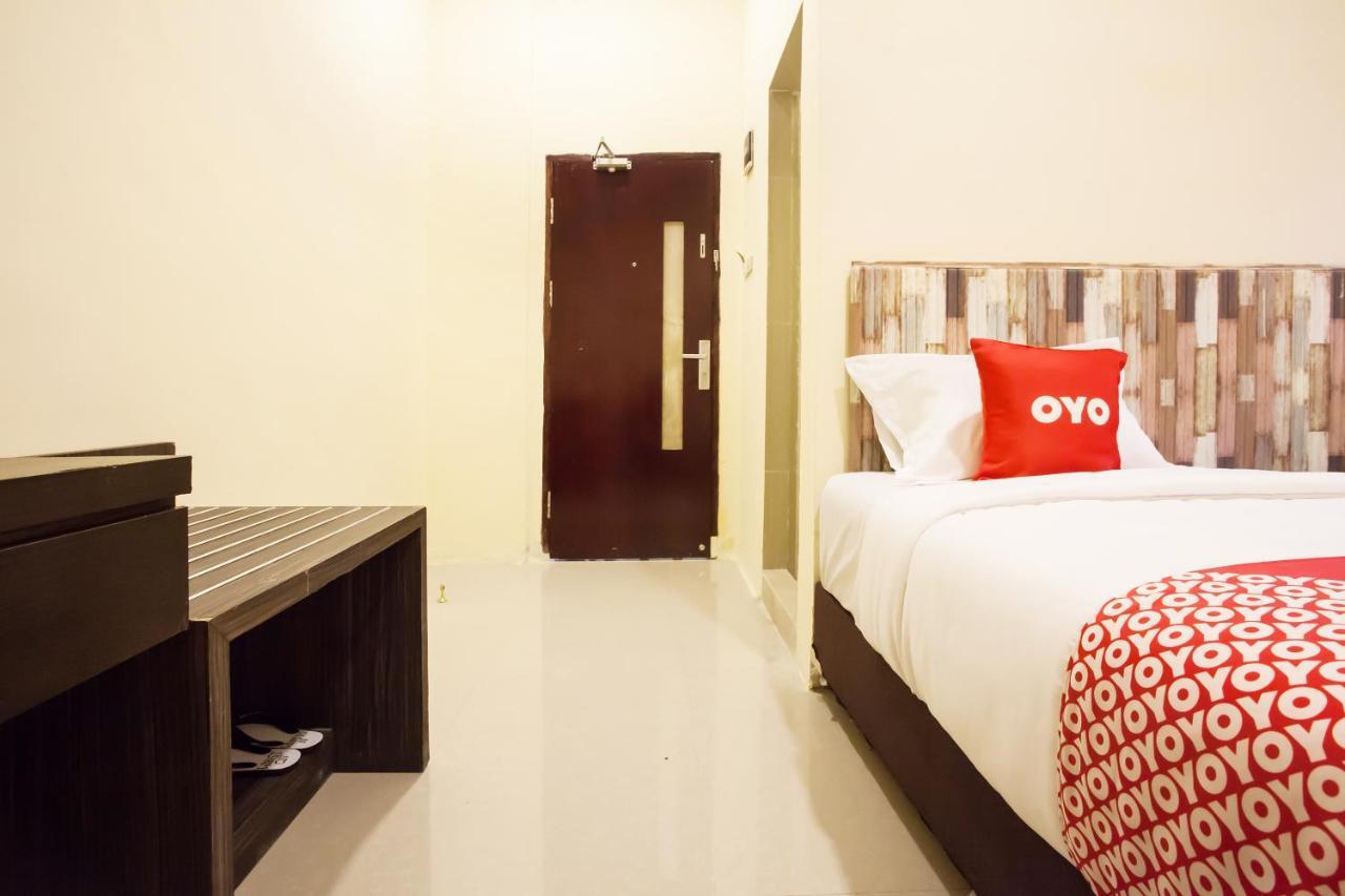 Oyo 2361 Hotel Winston Glugur المظهر الخارجي الصورة