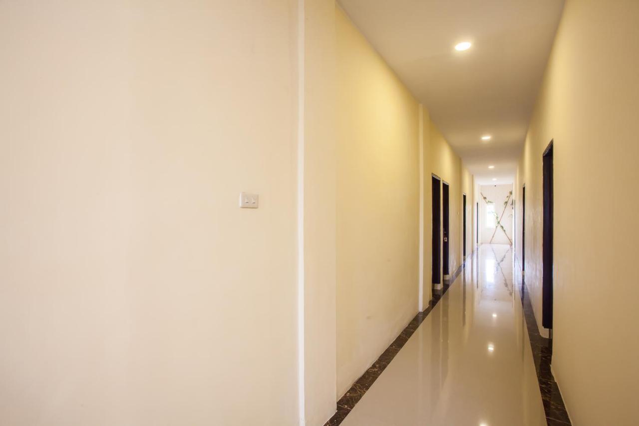 Oyo 2361 Hotel Winston Glugur المظهر الخارجي الصورة